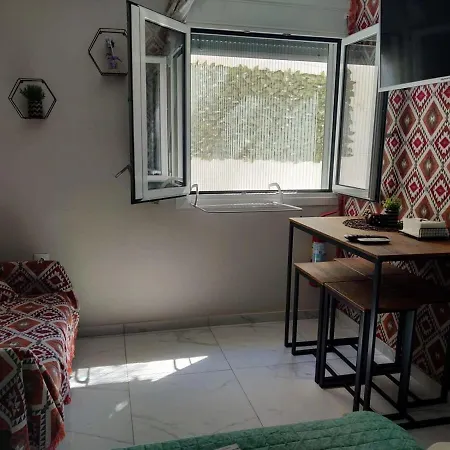 Modern Cozy Vergian Studio 2 Min From The Beach Agioi Theodoroi Exterior photo