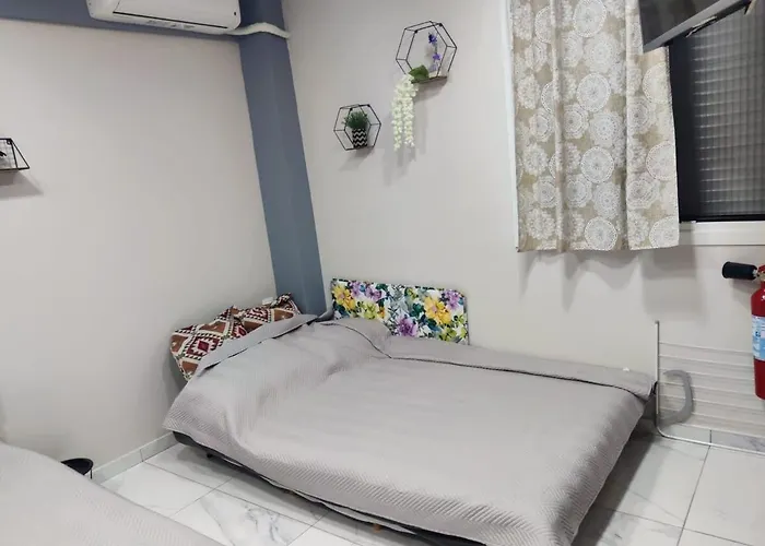 Modern Cozy Vergian Studio 2 Min From The Beach