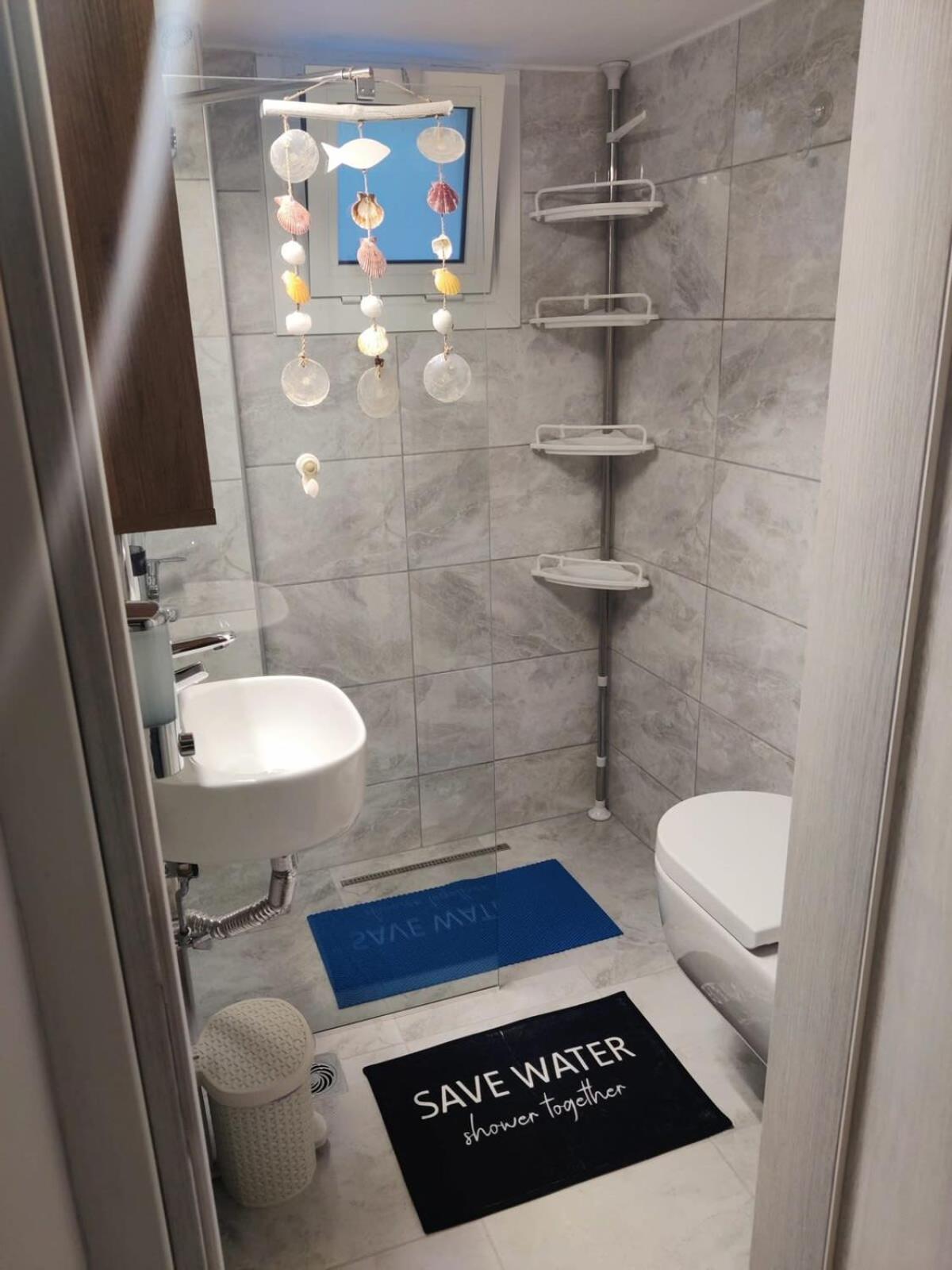 Apartment Modern Cozy Vergian 2 Min From The